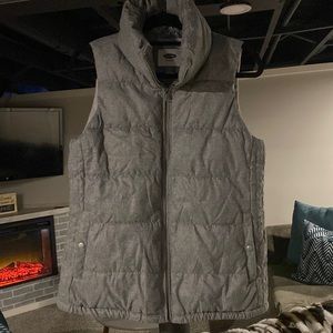 Puffer vest size medium. Brand is Old Navy